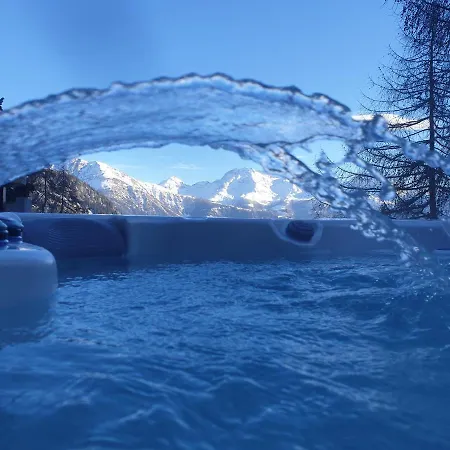 Prázdninový dům Tschuggen 4 *